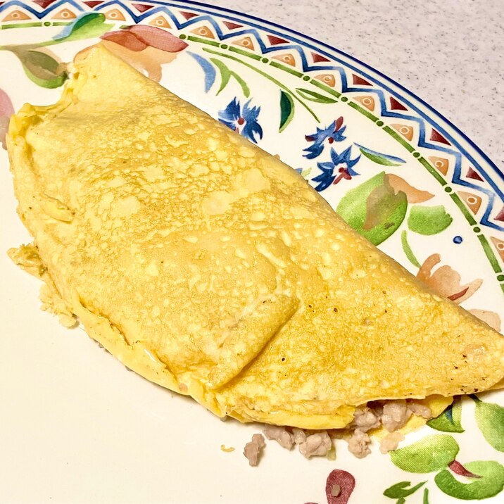 簡単☆挽肉入りのオムレツ